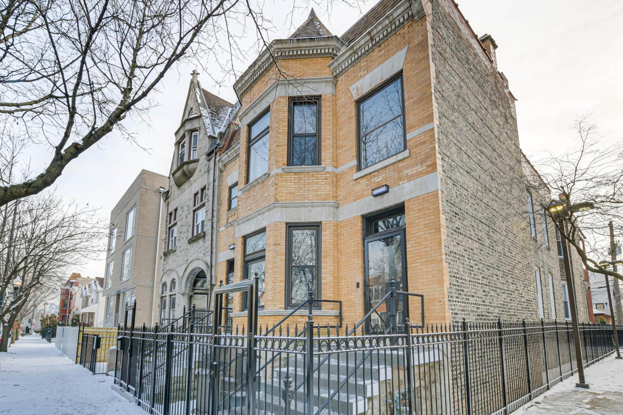 Spacious Condo With Deck About 3 Mi To Downtown Chicago! Exterior foto